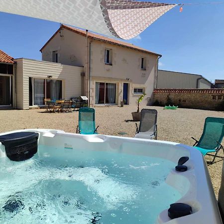Gite Le Relais Du Mardelon Messeme Exterior photo