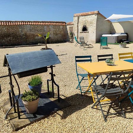 Gite Le Relais Du Mardelon Messeme Exterior photo
