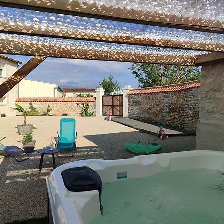 Gite Le Relais Du Mardelon Messeme Exterior photo