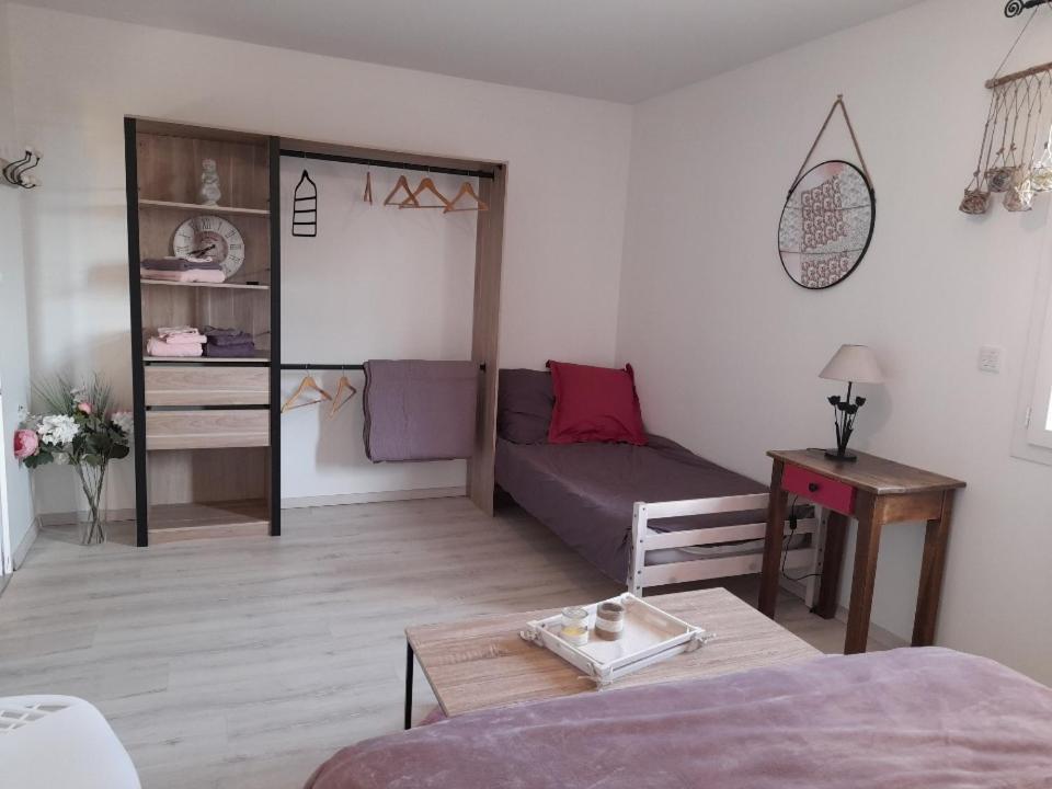 Gite Le Relais Du Mardelon Messeme Exterior photo