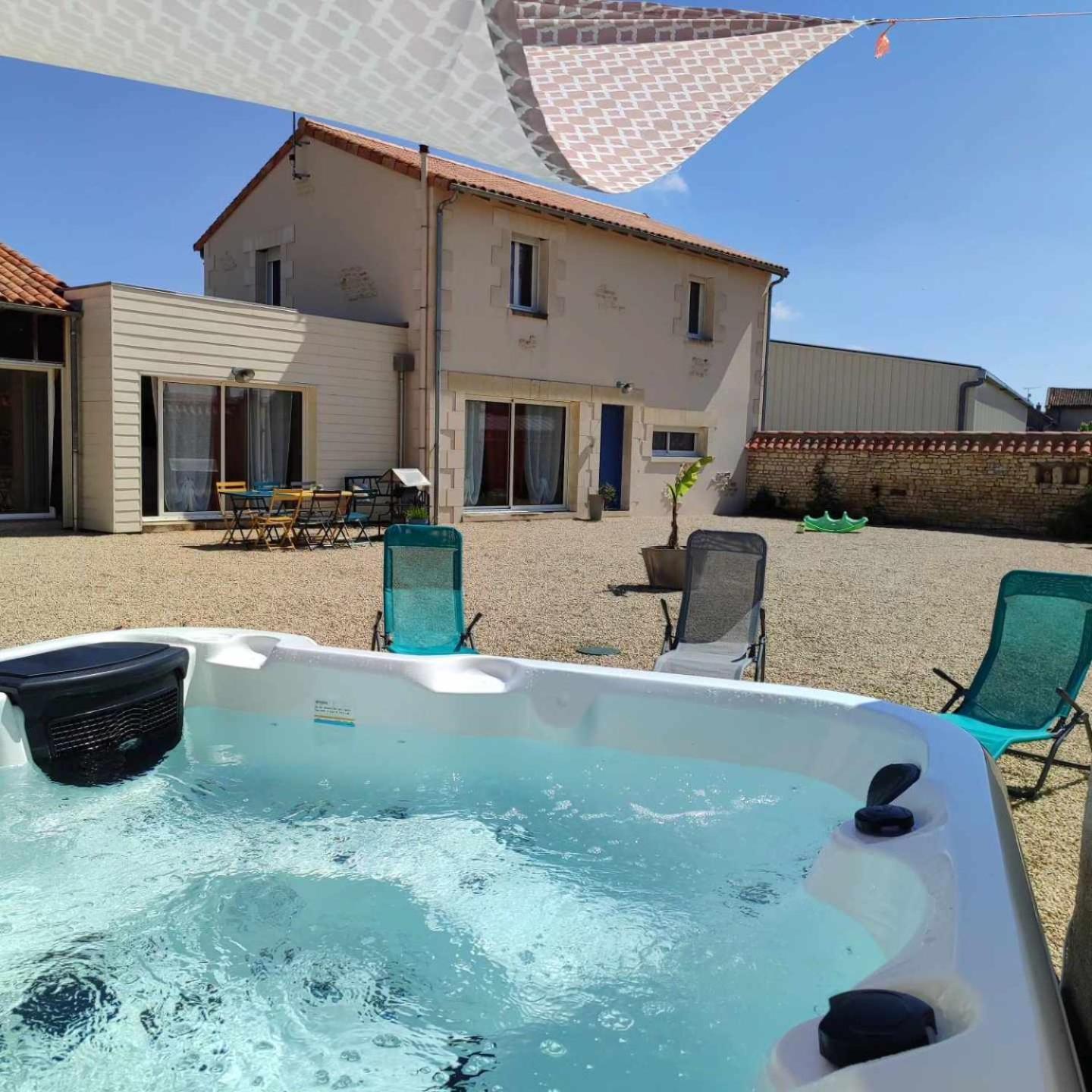 Gite Le Relais Du Mardelon Messeme Exterior photo
