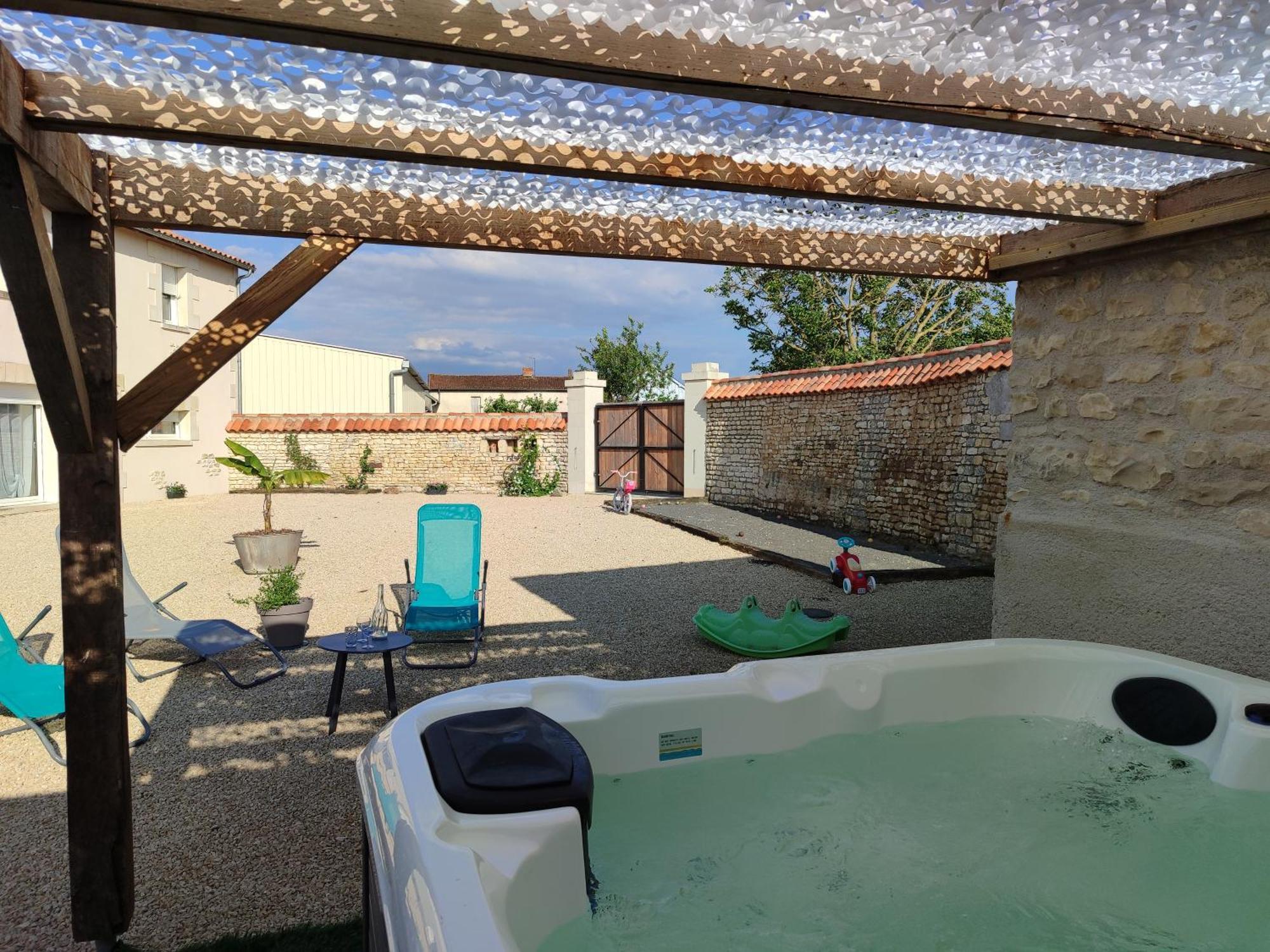 Gite Le Relais Du Mardelon Messeme Exterior photo